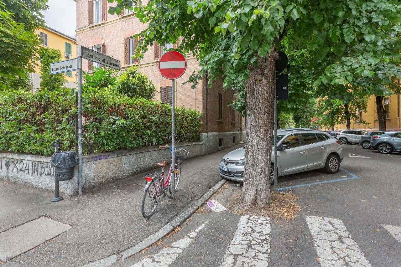 Bolognina Bright Apartment Near The Station Bologna Esterno foto